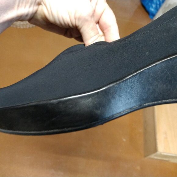 Stuart Weitzman Slip on Wedge JW57944-  Size 8M - Picture 9 of 12